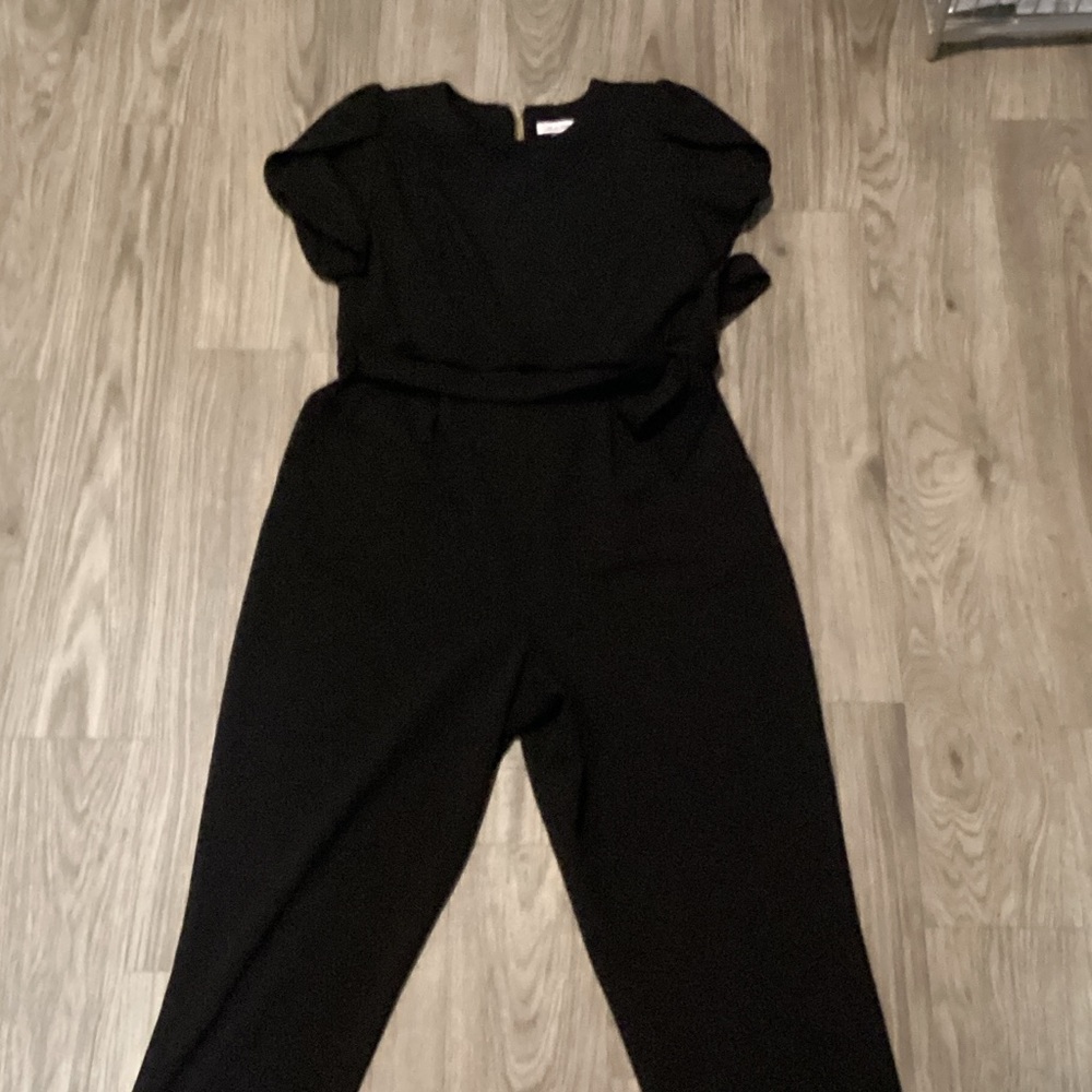 Calvin Klein Elegant Black Jumpsuit